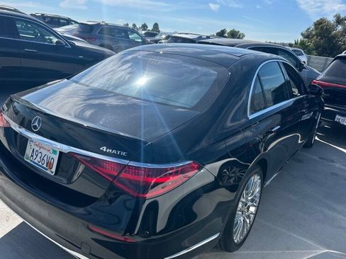 Used 2025 Mercedes-Benz S 580 4MATIC Sedan image 16