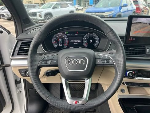 Used 2024 Audi Q5 2.0T Premium Plus AWD/4WD image 17
