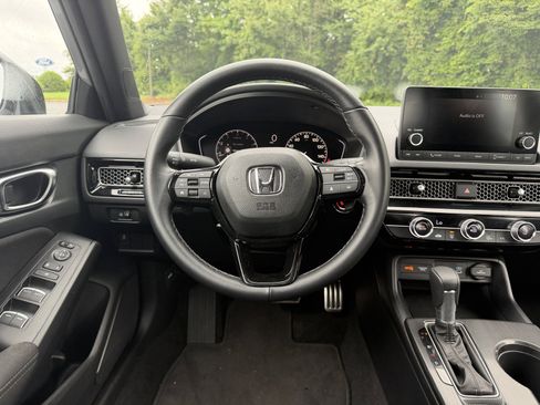 Used 2025 Honda Civic Sport image 20