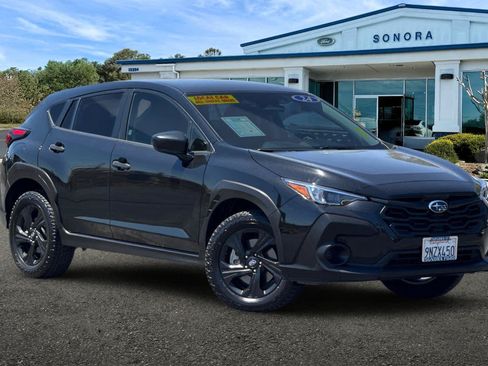 Used 2024 Subaru Crosstrek 2.0i AWD/4WD image 2