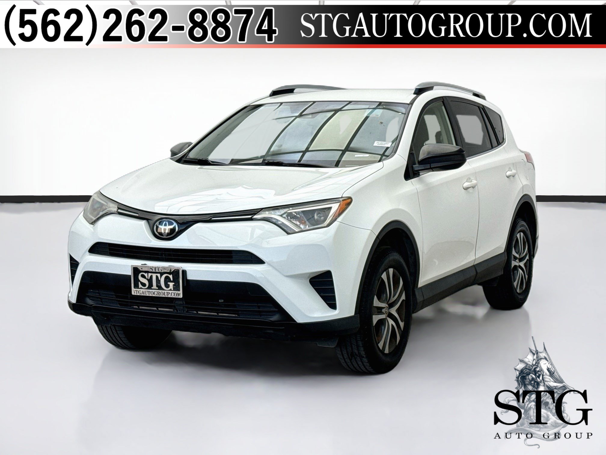 Used 2018 Toyota RAV4 LE w/ All Weather Liner Package FWD image 1