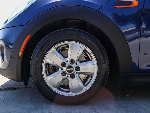 Used 2017 MINI Cooper 2-Door Hardtop FWD image 14