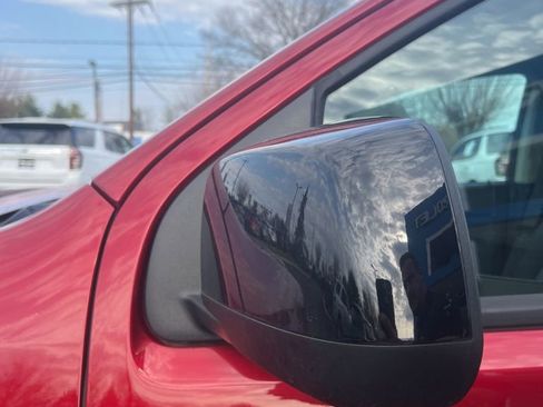 Used 2021 Chevrolet Colorado Z71 image 24