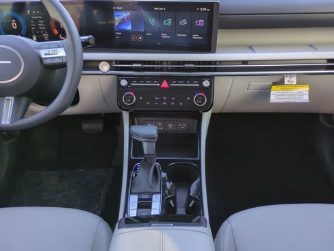 New 2026 Hyundai Tucson SEL FWD image 17