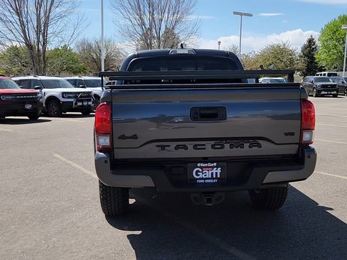 Used 2022 Toyota Tacoma SR5 image 17