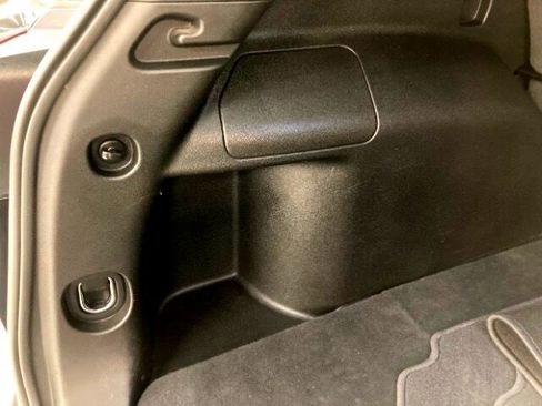 Used 2019 Chevrolet Equinox LS w/ LPO, Cargo Package image 38