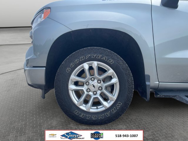 Used 2025 Chevrolet Silverado 1500 RST AWD/4WD image 9