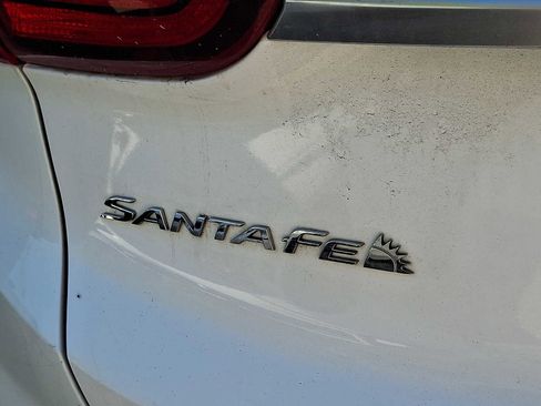Used 2020 Hyundai Santa Fe SEL w/ Cargo Package AWD/4WD image 3