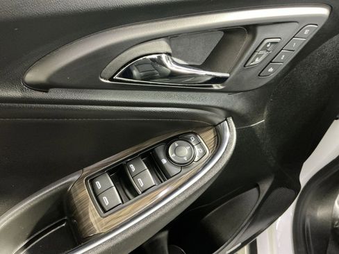 Used 2024 Chevrolet Malibu LT image 22