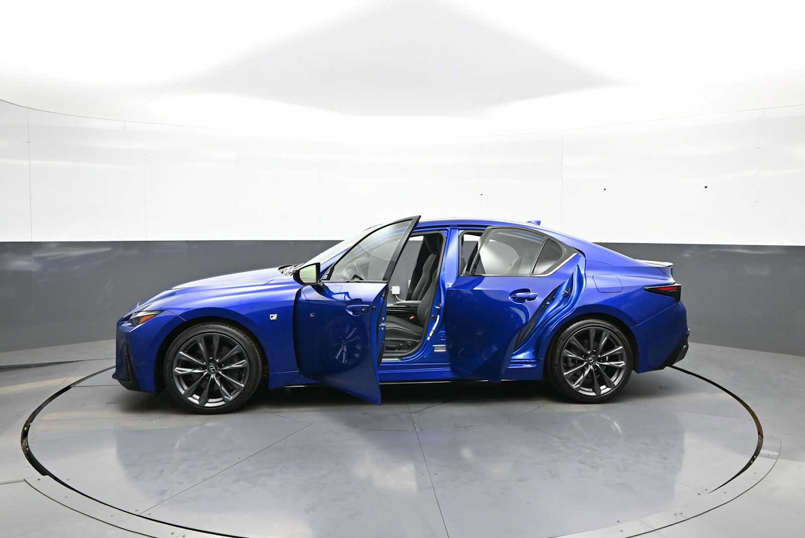 Used 2025 Lexus IS 350 F Sport w/ Navigation Package AWD/4WD image 46