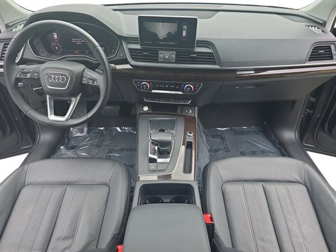 Used 2020 Audi Q5 2.0T Premium Plus w/ Premium Plus Package AWD/4WD image 9