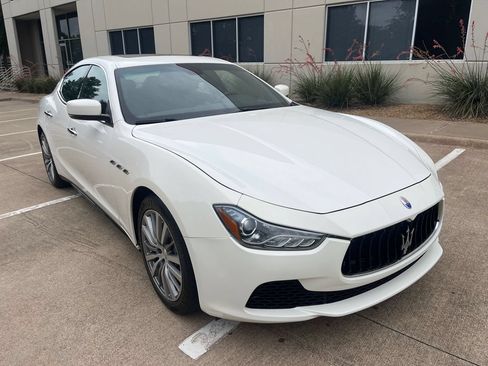 Used 2016 Maserati Ghibli S RWD image 2