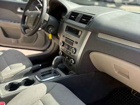 Used 2012 Ford Fusion S image 21