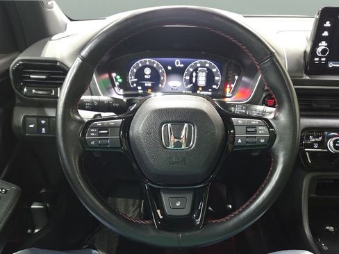 Used 2023 Honda Pilot Elite image 10