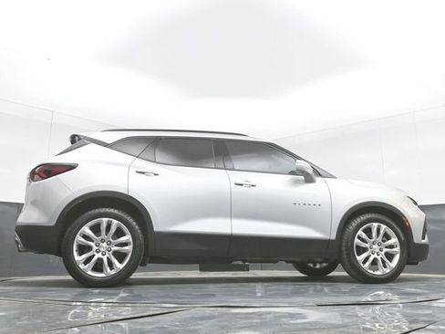 Used 2019 Chevrolet Blazer LT w/ Sun and Wheels Package image 45