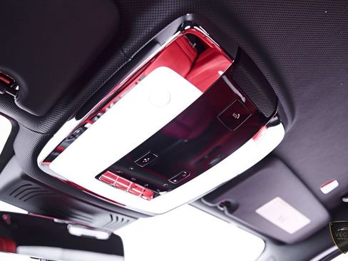 Used 2024 Rolls-Royce Ghost AWD/4WD image 93