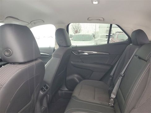 Used 2022 Buick Envision Preferred image 9