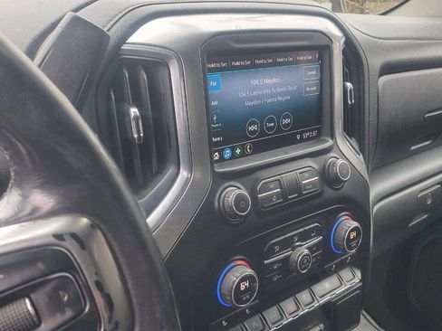 Used 2020 Chevrolet Silverado 1500 LT w/ Convenience Package image 14