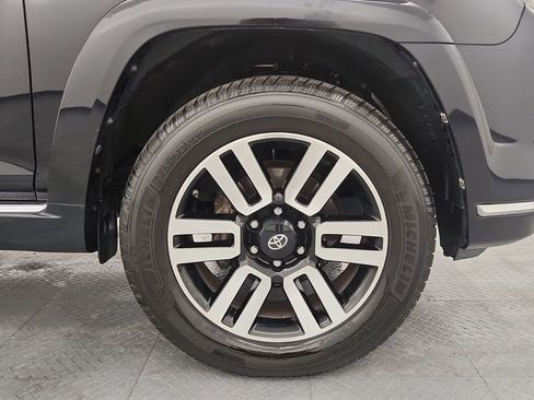 Used 2014 Toyota 4Runner Limited image 22