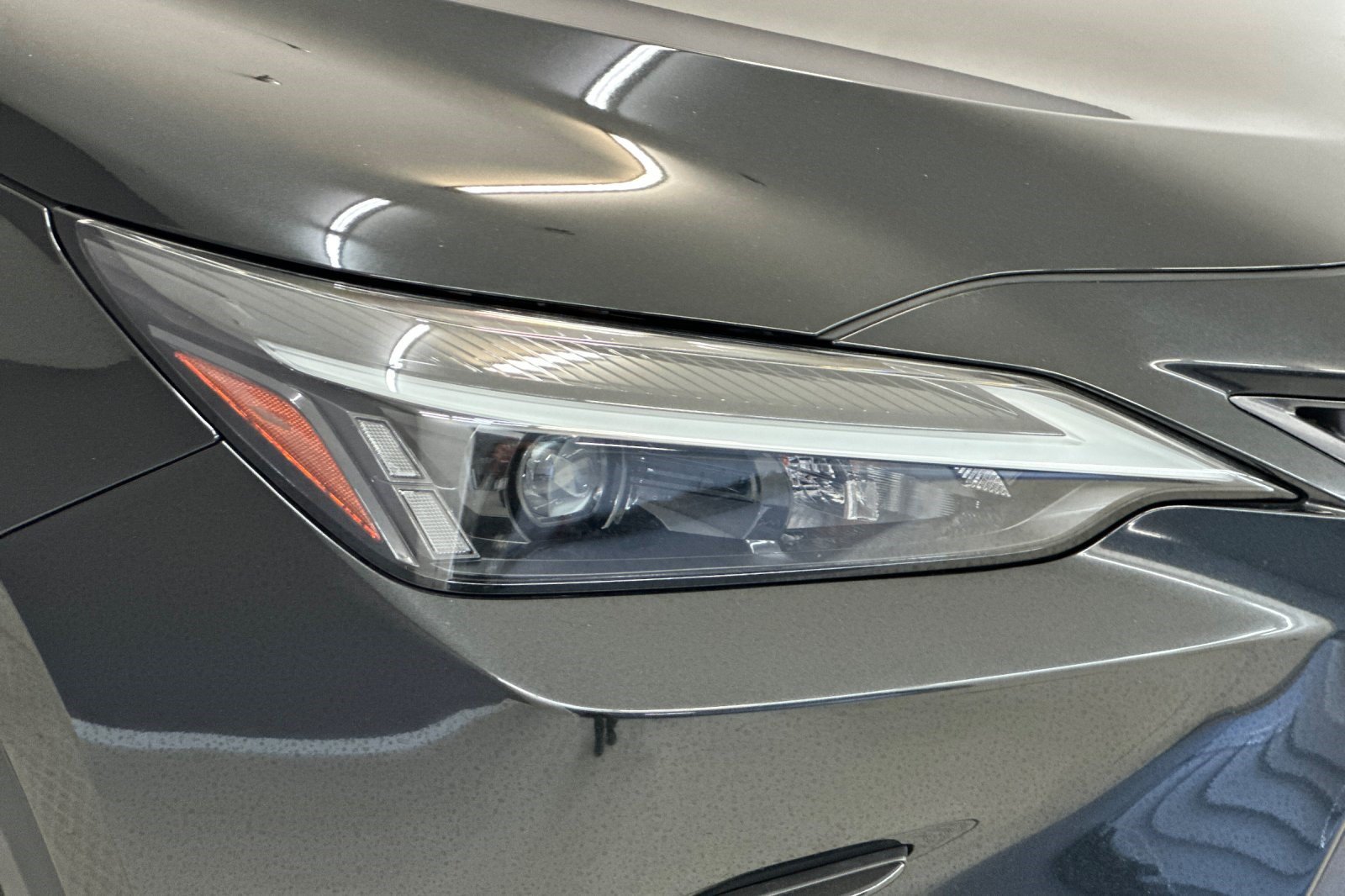 Used 2024 Lexus NX 250 FWD w/ Cold Area Package image 11