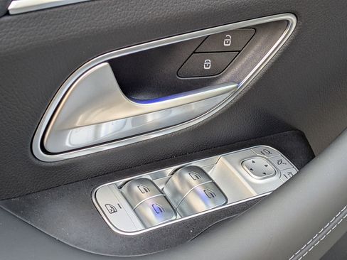 Certified 2026 Mercedes-Benz GLS 580 580 4MATIC image 16