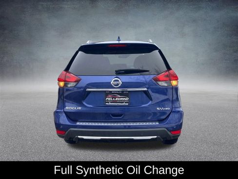 Used 2019 Nissan Rogue SV w/ Premium Package image 5