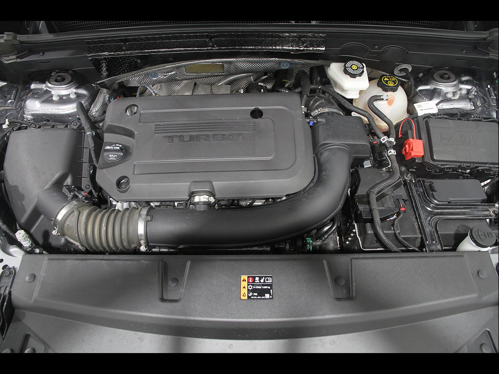 Used 2022 Buick Envision Essence w/ Technology Package I FWD image 22