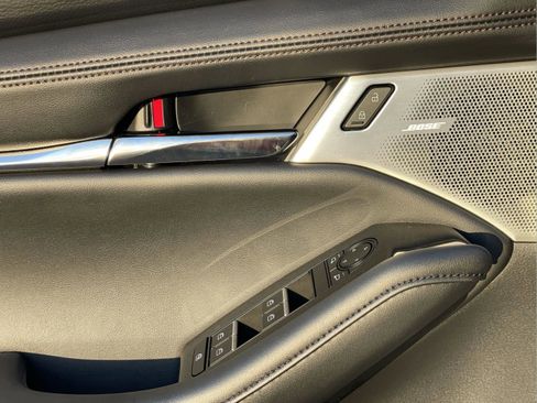 Used 2026 MAZDA MAZDA3 2.5 Turbo Sedan w/Premium Plus image 17