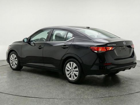 Used 2025 Nissan Sentra S FWD image 6