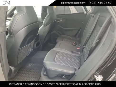 Used 2021 Audi SQ8 Prestige w/ Prestige Package image 9