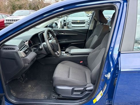 Used 2025 Toyota Camry LE image 25