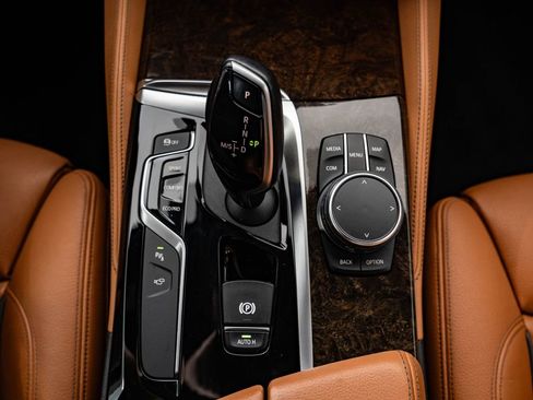 Used 2019 BMW 540i xDrive w/ Executive Package AWD/4WD image 39