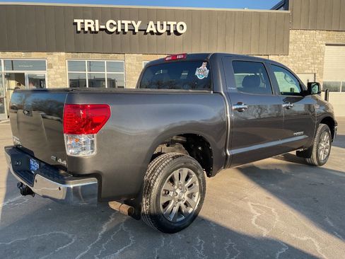 Used 2013 Toyota Tundra Platinum image 7