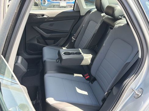 New 2026 Volkswagen Jetta SE FWD image 13
