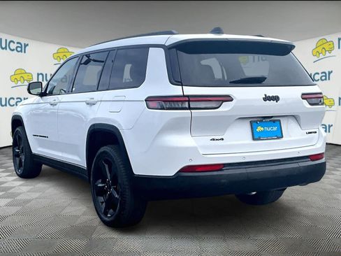 Used 2023 Jeep Grand Cherokee L Limited w/ Black Appearance Package image 4