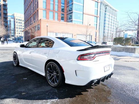 Used 2020 Dodge Charger Scat Pack w/ Driver Convenience Group image 8