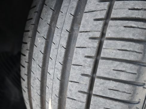 Used 2022 Porsche Taycan RWD image 12