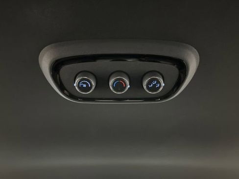 Used 2024 Dodge Durango SXT w/ 3rd Row Seating Group image 32