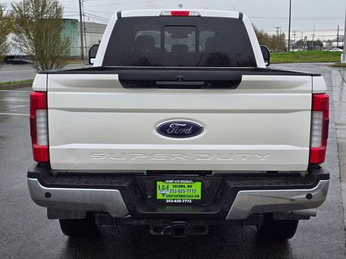 Used 2017 Ford F350 Lariat w/ Lariat Ultimate Package image 4