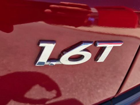 Used 2022 Hyundai Kona Limited FWD image 16