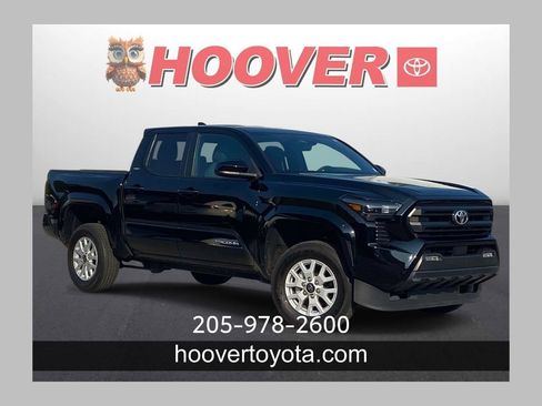 Used 2024 Toyota Tacoma SR5 AWD/4WD image 1