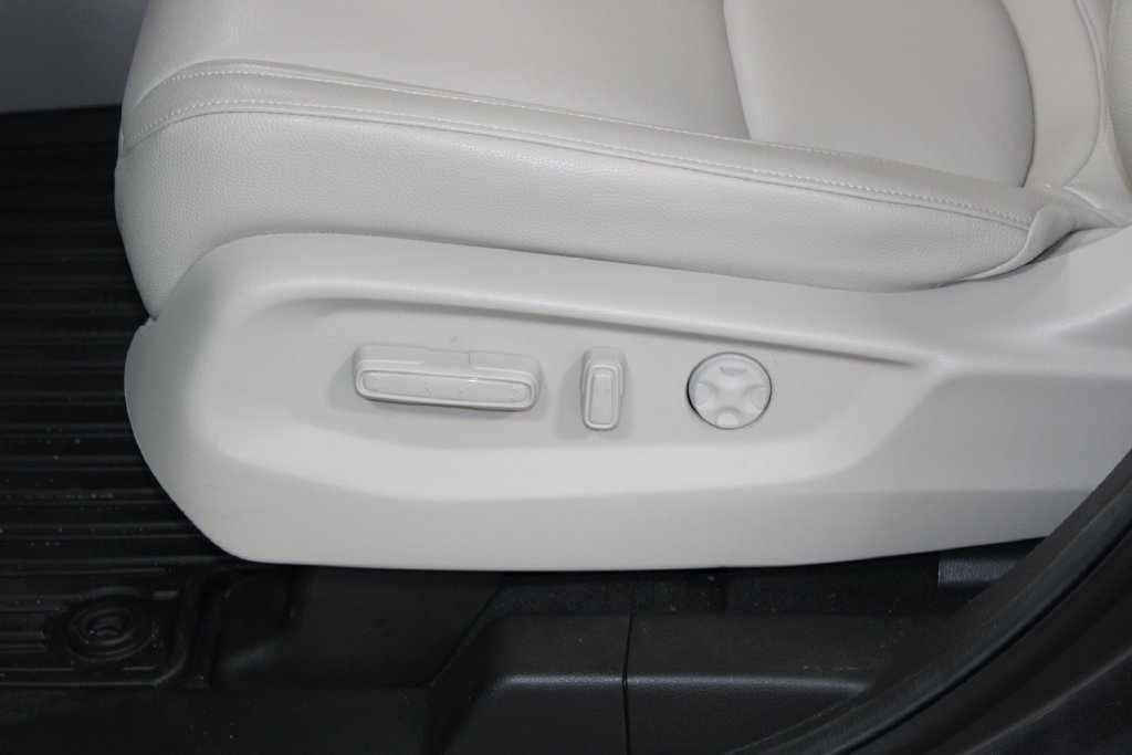 Used 2026 Honda Odyssey EX-L image 16