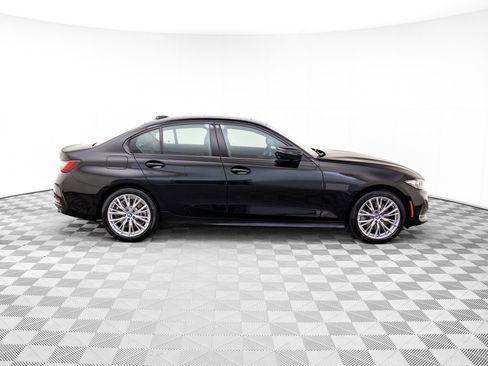 Certified 2023 BMW 330i xDrive Sedan w/ Premium Package image 6