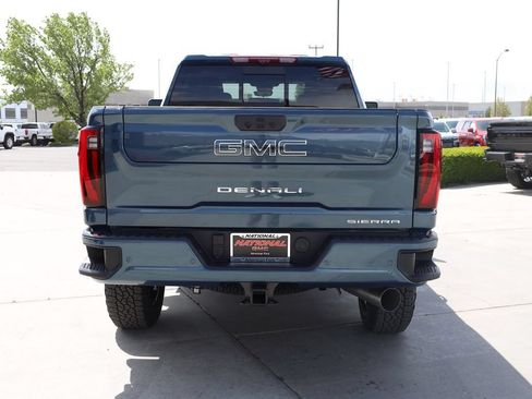New 2026 GMC Sierra 2500 Denali Ultimate AWD/4WD image 5