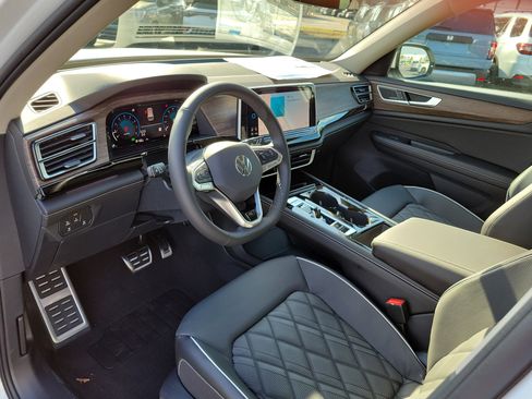 New 2026 Volkswagen Atlas SEL Premium R-Line AWD/4WD image 21