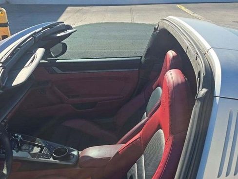 Used 2024 Porsche 911 Targa 4S image 7