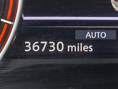 Used 2024 Nissan Rogue SV image 37