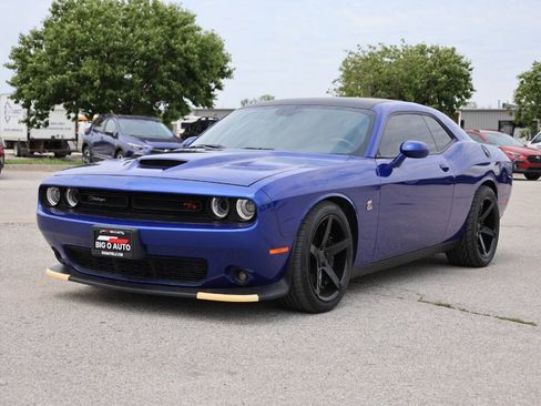 Used 2021 Dodge Challenger R/T Scat Pack RWD image 6