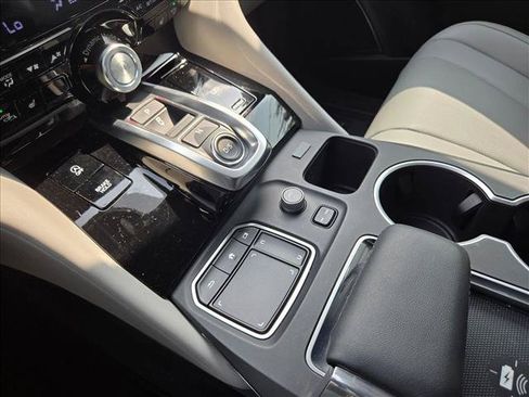 Used 2022 Acura MDX FWD w/ Technology Package image 15