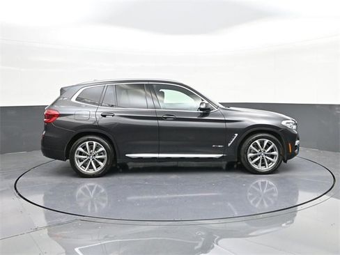 Used 2018 BMW X3 xDrive30i w/ Premium Package image 26